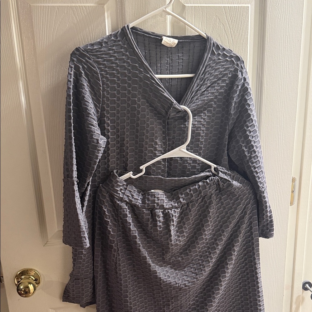 Women's Textured Two-Piece Dress Set — Gray - Picture 1 of 3
